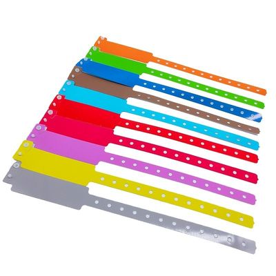 PE Acque resistenti biglietti di ingresso Braccialetto per eventi Club Parco Logo stampato su misura
