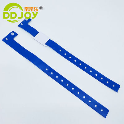 Braccialetti con logo personalizzato a forma di L Materiale in PVC in vinile scritturabile Braccialetto con chip RFID intelligente