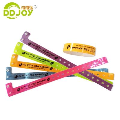 Braccialetti di vinile personalizzati per festival e incontri Spedizione a qualsiasi paese via espresso