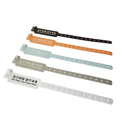 Attività promozionale Pvc personalizzato Vinyl braccialetti Monocroma stampa per eventi festa