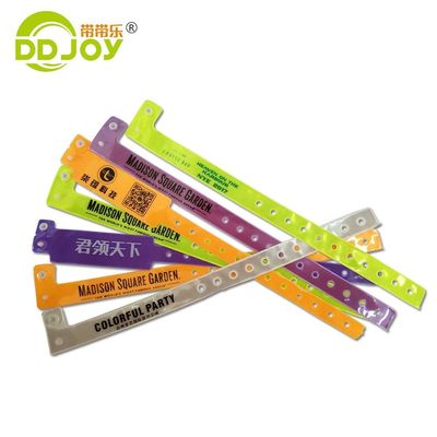 Eventi personalizzati Pvc Neon Colore Braccialetti Regali Uno Sconto Plastico Festival Braccialetto in vinile