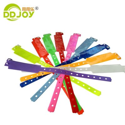 Eventi personalizzati Pvc Neon Colore Braccialetti Regali Uno Sconto Plastico Festival Braccialetto in vinile