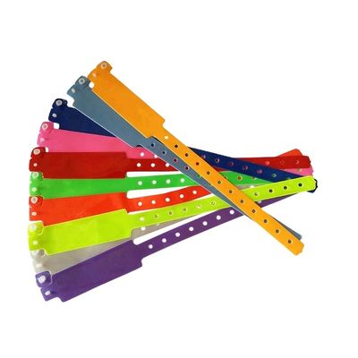 Braccialetto in PVC da 250*25mm con colore di neon, braccialetto in plastica per l'identificazione dell'hotel