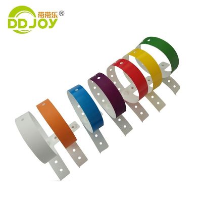DingBa Custom Plastic Wristband 250*25mm Bracelet a forma larga per gli amanti dei cartoni animati