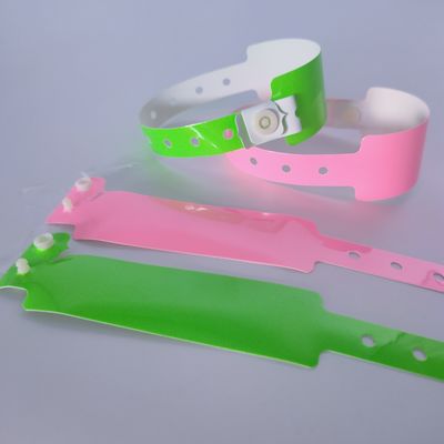 Polsetti in PVC in vinile impermeabili e morbidi e luminosi