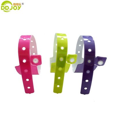 Braccialetto per souvenir monouso riflettente multicolore Ideale per eventi di bar club e band