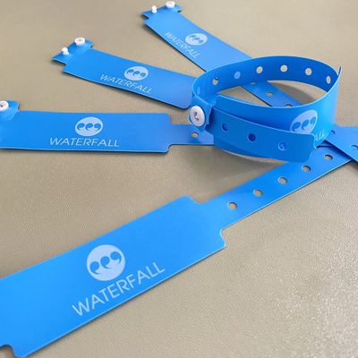 Tema Braccialetto personalizzato su richiesta OEM Logo Braccialetto per eventi personalizzati