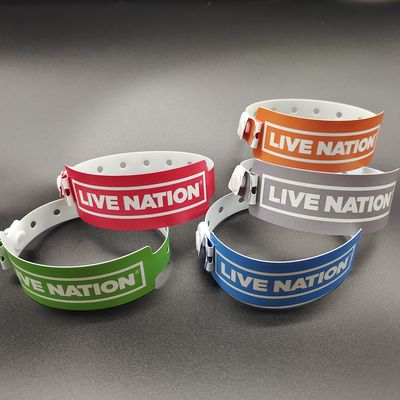 Shanghai PVC Materiale Vinyl Braccialetti Per Eventi Grande Forma e Disegno Libero Inclusi