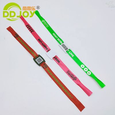 Controllo accesso Eventi personalizzati Biglietto Braccialetto RFID tessuto Tessuto NFC Braccialetto Regolare Dimensione 350*15mm