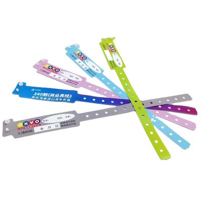 Festa VIP Disegni personalizzati Materiale PVC morbido Colorato Ospite VIP Regolare Braccialetto in vinile