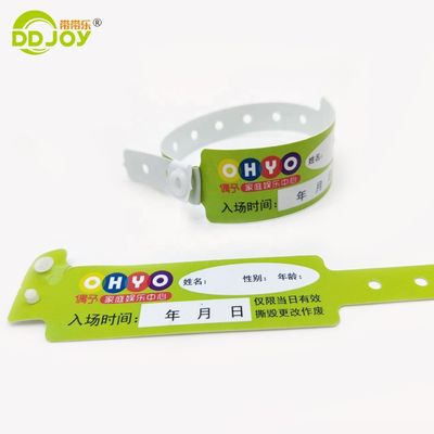 Festa VIP Disegni personalizzati Materiale PVC morbido Colorato Ospite VIP Regolare Braccialetto in vinile