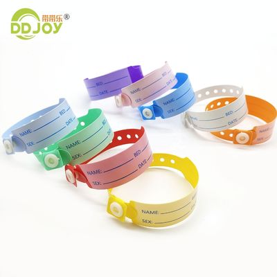 Braccialetto medico monouso in plastica per l'identificazione del paziente ospedaliero