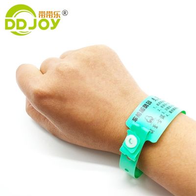 Braccialetto di identificazione in PVC personalizzato per parco per bambini e eventi di beneficenza in rosso