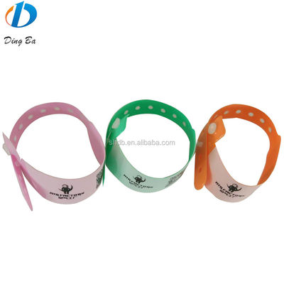 170*18mm Dimensione Braccialetto fitness Colorato Bambino Braccialetto di fascino Braccialetti Elastici di plastica