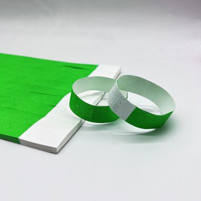 Braccialetto Tyvek carta stampata per eventi e feste Logo OEM resistente alle lacrime Accettabile