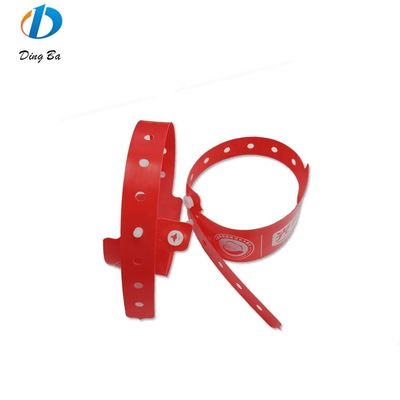 Tipo di gioielli Braccialetti di plastica ecologica usa e getta per concerti Braccialetti in PVC/vinile