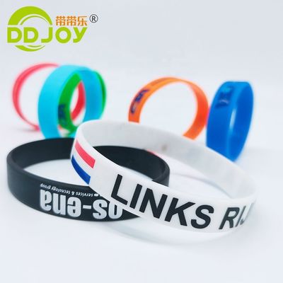 Neon Yellow Custom Logo Glow in Dark Silicone Braccialetto per Scenari Diversi
