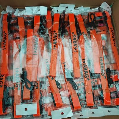 Stampa offset personalizzata di nylon lampeggiante bracciali a LED che brillano al buio per eventi Concerti