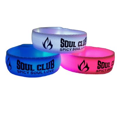 255.16*20mm Stampa personalizzata LED Wrist Band per feste ed eventi che brillano al buio