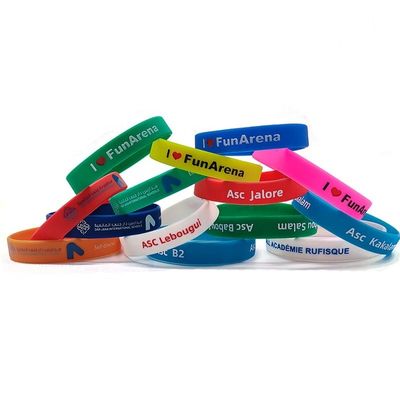 Braccialetto in silicone Acque resistenti Arancio brillante in nero Braccialetto personalizzato Regalo
