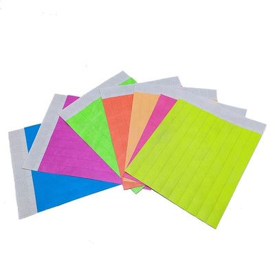 Braccialetti Tyvek a colore neon personalizzabili da 250*19 mm per festival e concerti