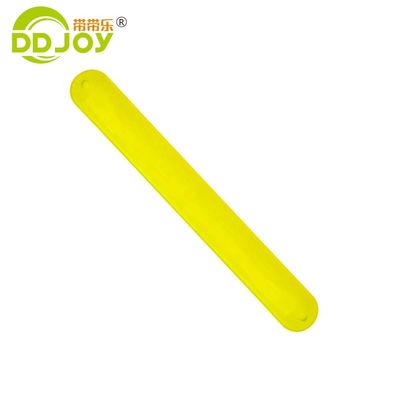 Placcaggio colore personalizzato stoccaggio braccialetto personalizzato ingrosso personalizzato braccialetto di silicone snap slap