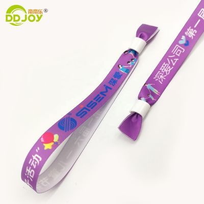 Artwork Logo su misura Sublimazione Lanyard corto Braccialetto tessuto usa e getta per il festival