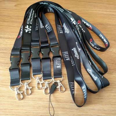 Accessori di seta Tinta Sublimazione Poliestere Lanyards per Portachiavi Logo personalizzato 900*15*0.65mm