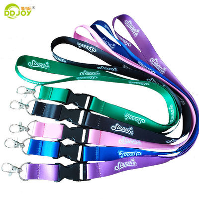 Accessori di seta Tinta Sublimazione Poliestere Lanyards per Portachiavi Logo personalizzato 900*15*0.65mm