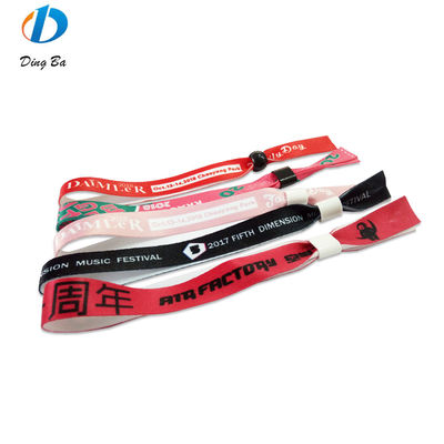 Braccialetti RFID con tessuto di raso e stampa del logo