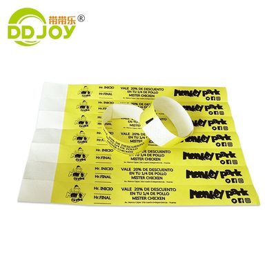 Stampa a colori unici Tyvek Braccialetti di carta per feste Festival Club Parco scolastico DDJOY-TW019