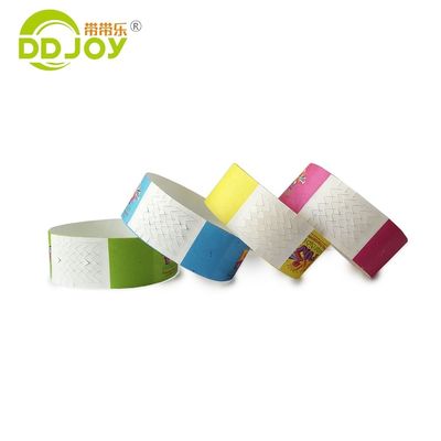 Stampa a colori unici Tyvek Braccialetti di carta per feste Festival Club Parco scolastico DDJOY-TW019