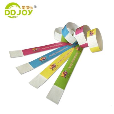 Stampa a colori unici Tyvek Braccialetti di carta per feste Festival Club Parco scolastico DDJOY-TW019