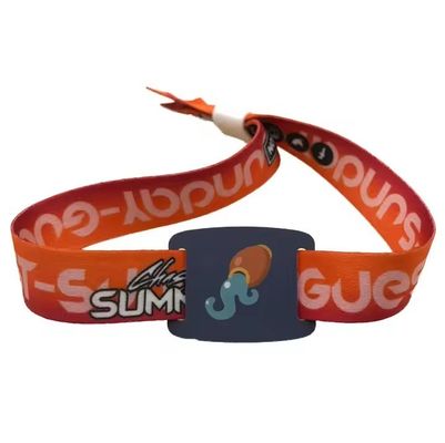 RFID CHIP CUSTOM per bambini Braccialetti con pulsanti di plastica per il controllo di sicurezza del festival
