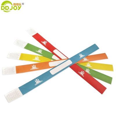 Caratteristica regionale Stampato Custom Wrist Band Wristband TYK1056D per Event Party Supplies