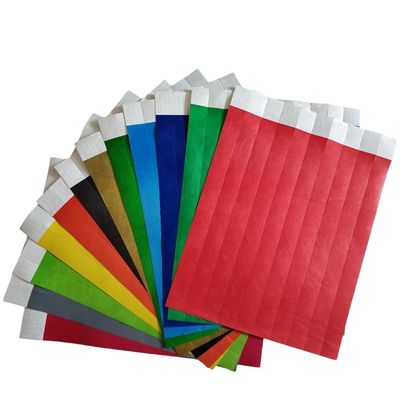 Braccialetti Tyvek stampati su misura a prezzi accessibili per eventi e feste