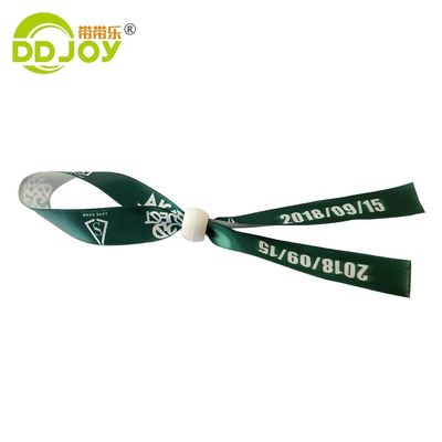 Braccialetti RFID stampati su misura in tessuto satinato arancione per l'evento e l'accesso